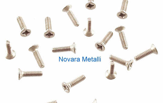 Microviti Inox A4 Testa Piana Svasata a Croce